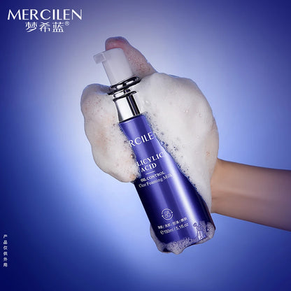 Nettoyant exfoliant pour le visage à l'acide salicylique