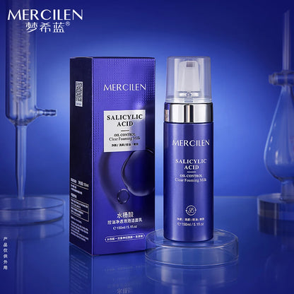 Nettoyant exfoliant pour le visage à l'acide salicylique