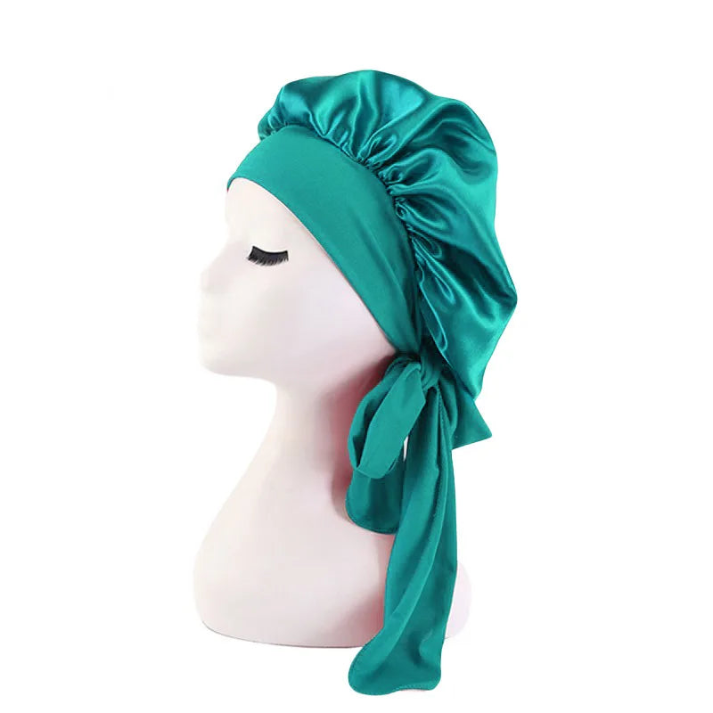 Bonnet soyeux en satin solide avec bandes de cravates pour cheveux